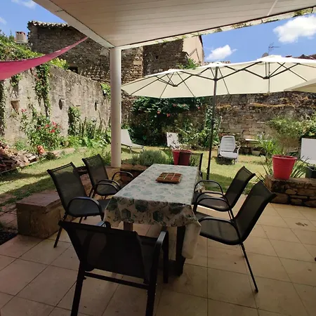 Tatil Evi Le Refuge De La Treille *