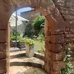Le Refuge De La Treille