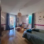 Le Refuge De La Treille Monestiès