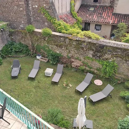 Le Refuge De La Treille Monesties