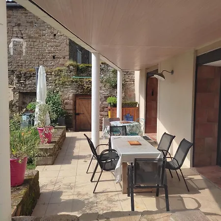 Ferienhaus Le Refuge De La Treille Monesties