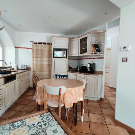 Le Refuge De La Treille Ferienhaus