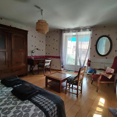 Le Refuge De La Treille *