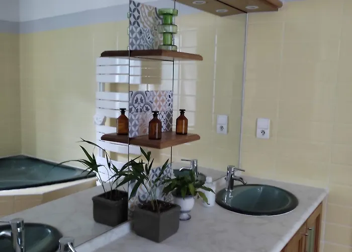 Le Refuge De La Treille