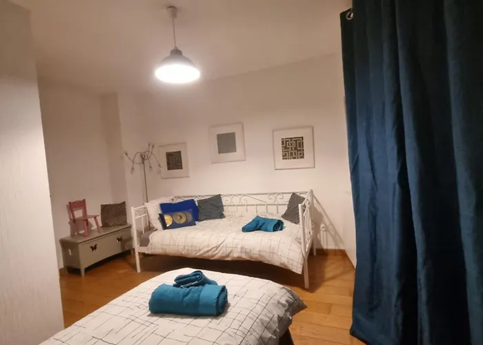 Semesterbostad Le Refuge De La Treille